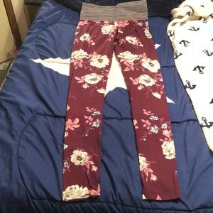 Cute rose leggings